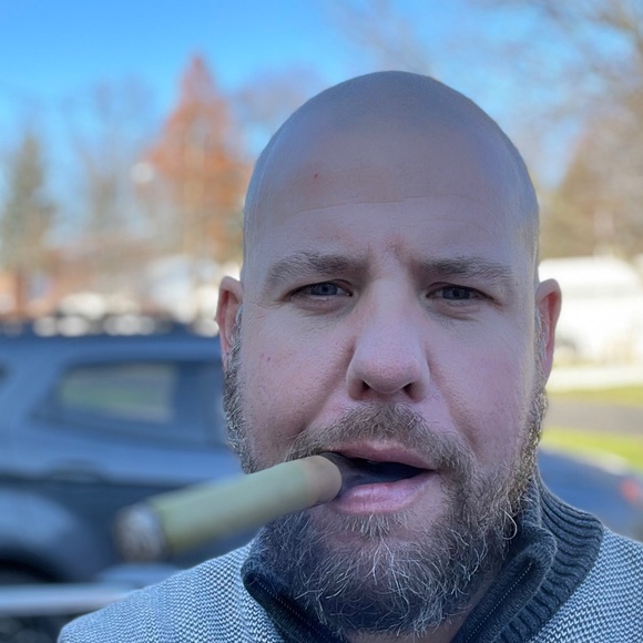 Meet your Posher, Jason - Picture 1 of 1